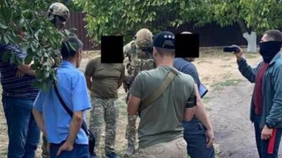 На Херсонщині посадовця Національного природного парку "Нижньодніпровський" викрито на хабарі