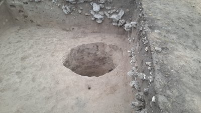 Розкопали житло, прикраси, кераміку: на Херсонщині археологи дослідили поселення 1 ст. до нашої ери Розкопали житло, прикраси, кераміку: на Херсонщині археологи дослідили поселення 1 ст. до нашої ери