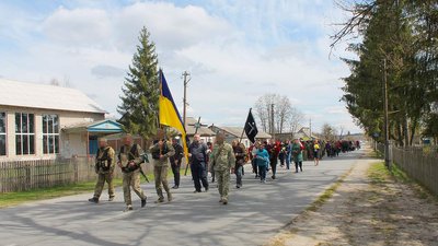Житомирщина прощається зі своїми героями-оборонцями Житомирщина прощається зі своїми героями-оборонцями