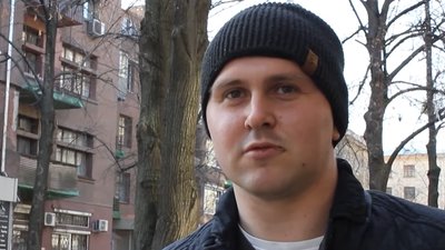 "Не можу бути осторонь": харків'янин попри поранення продовжує вивозити людей з-під обстрілів