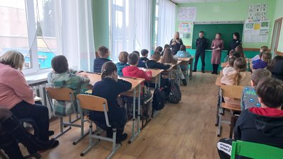 У школах Полтавщини працюватимуть спеціалісти безпеки освітнього середовища: хто це та навіщо потрібна посада