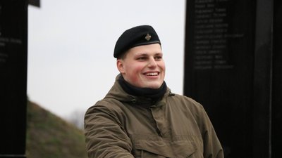 В Житомирі пластуни організували історичний екскурс на вшанування пам'яті героїв бою під Крутами В Житомирі пластуни організували історичний екскурс на вшанування пам'яті героїв бою під Крутами