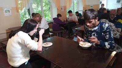 На Кіровоградщині 45% шкіл перейшли на меню Євгена Клопотенка На Кіровоградщині 45% шкіл перейшли на меню Євгена Клопотенка