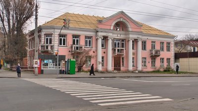 У Хмельницькому без відповідних дозволів ремонтують будинок, який має пам’яткоохоронний статус
