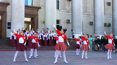 Концерт, майстер-класи та морозиво. Як в Кропивницькому вітатимуть дітей з Днем захисту