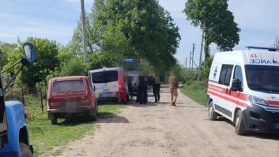 На Хмельниччині під час нападу на поліцейських загинув правоохоронець, ще одного поранено