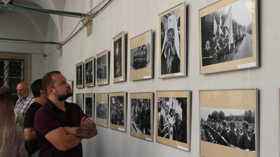 Львівський фотохудожник презентував проєкт про становлення незалежної України