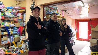 "Не фільтруємо людей, допомагаємо всім" – Ганна Дядя організувала волонтерський штаб в Малині 26 лютого "Не фільтруємо людей, допомагаємо всім" – Ганна Дядя організувала волонтерський штаб в Малині 26 лютого