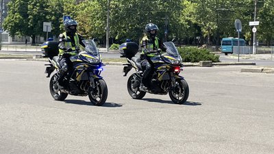 Швидко приїхати на місце аварії. У Миколаєві працюють мотопатрулі Швидко приїхати на місце аварії. У Миколаєві працюють мотопатрулі