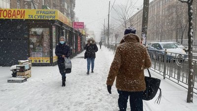 Київ замело. Як виглядає засніжена столиця