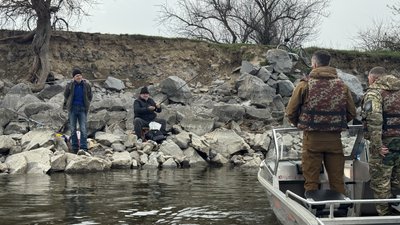 Нерестова заборона на риболовлю: на річках Кіровоградщини рибпатруль знайшов 41 порушника Нерестова заборона на риболовлю: на річках Кіровоградщини рибпатруль знайшов 41 порушника