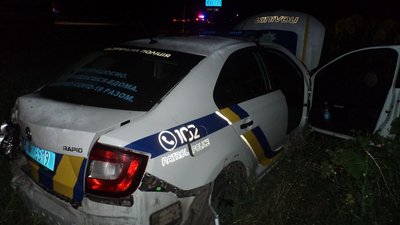 На Херсонщині вночі під час несення служби загинув патрульний На Херсонщині вночі під час несення служби загинув патрульний