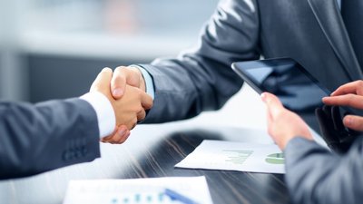 Сезонні працівники на Полтавщині: права, оплата праці та порядок звільнення Сезонні працівники на Полтавщині: права, оплата праці та порядок звільнення