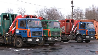 Чому в Чернігові взимку не вивозять великогабаритне сміття Чому в Чернігові взимку не вивозять великогабаритне сміття