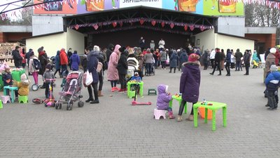 “Свято кохання та шоколаду” до Дня закоханих проходить в Одесі “Свято кохання та шоколаду” до Дня закоханих проходить в Одесі
