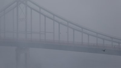 МВС просить киян не перетинати мости через Дніпро