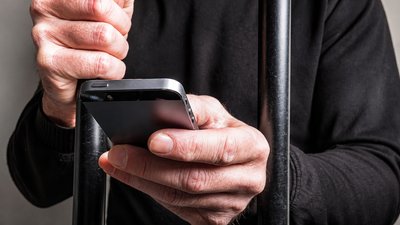 Як засуджені можуть користуватися телефонами у Кропивницькій колонії №6 
