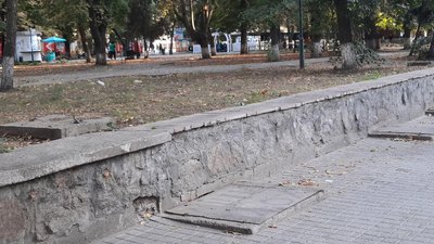 У Кропивницькому під Центральним сквером знаходяться підземні ходи