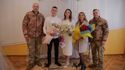 На Волині військові командири зареєстрували три шлюби