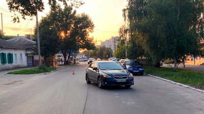 Під час аварії у Полтаві травмувалася людина: у якому вона стані