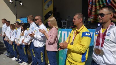 На Донеччині нагородили переможців Олімпійських та Паралімпійських ігор На Донеччині нагородили переможців Олімпійських та Паралімпійських ігор