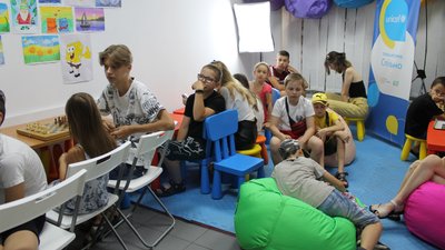 Заняття для дітей, концерти та волонтерство: як працює Охтирський молодіжний центр на Сумщині