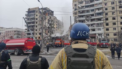 Ракетний удар по житловому будинку у Дніпрі: розібрали 45 відсотків завалів