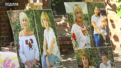 "Жінки, які наближають перемогу": у Хмельницькому презентували фотопроєкт про волонтерок