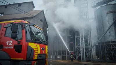 загорілася сушарка на фермі, згоріло півтори тонни кукурудзи, різдвяни, тернопільщина