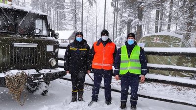 Мобільний пункт на Кривопільському перевалі Мобільний пункт на Кривопільському перевалі