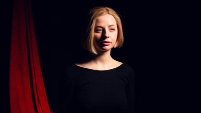 У Чернівцях зробили фотопроєкт про ЛГБТКІ-спільноту У Чернівцях зробили фотопроєкт про ЛГБТКІ-спільноту