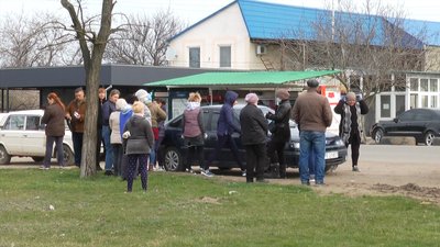 Жителі однієї з громад на Миколаївщині влаштували весняну толоку Жителі однієї з громад на Миколаївщині влаштували весняну толоку