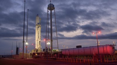 NASA на старті зупинило запуск ракети Antares. Її розробляли разом з Україною