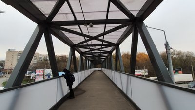 У Тернополі відкрили новий пішохідний міст із ліфтами У Тернополі відкрили новий пішохідний міст із ліфтами