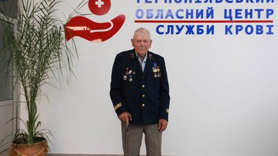 антон вацик, кров, донор, донорство, залізниця, медицина, здоровʼя, довголіття