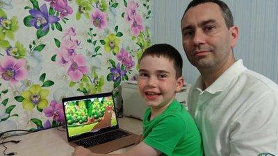 Родина з Луганщини створює україномовний контент у Хмельницькому Родина з Луганщини створює україномовний контент у Хмельницькому