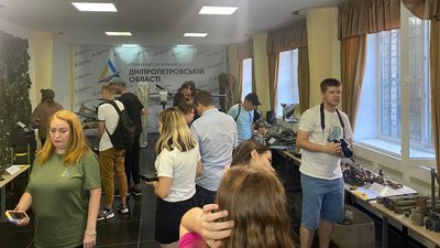 У Дніпрі відкрили виставку "Уламки Росії" У Дніпрі відкрили виставку "Уламки Росії"
