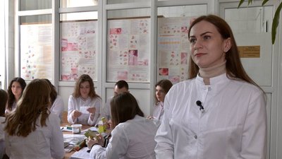 Замість аптеки – сцена "Євробачення": студентство гурту TVORCHI Замість аптеки – сцена "Євробачення": студентство гурту TVORCHI