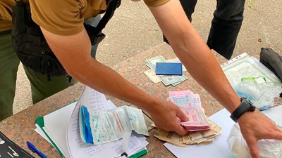 Заступника ректора медуніверситету у Кропивницькому підозрюють у хабарництві Заступника ректора медуніверситету у Кропивницькому підозрюють у хабарництві