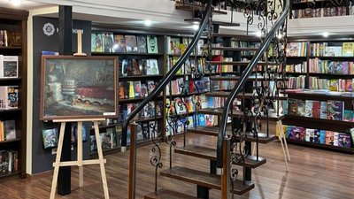 У "Сяйві книги" зібрали майже 25 тонн російських книг та відправили на перероблення