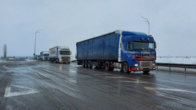Негода на Рівненщині: у соцмережах публікують фото і відео наслідків Негода на Рівненщині: у соцмережах публікують фото і відео наслідків