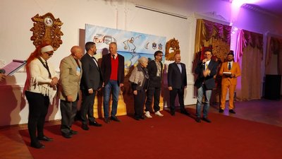 Театр Театр