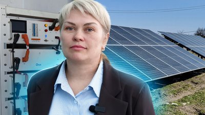  Альона Дзисюк