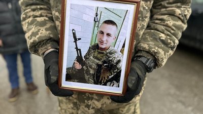 боєць Василь Темірханов боєць Василь Темірханов