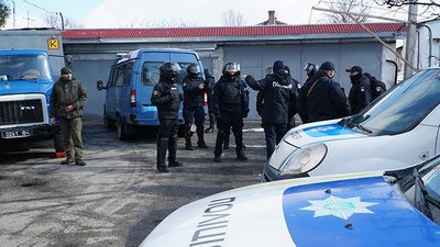 На Тернопільщині правоохоронці провели спільні навчання На Тернопільщині правоохоронці провели спільні навчання