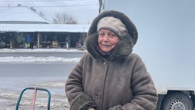 продавчиня продавчиня