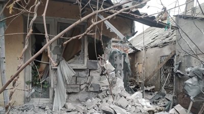 Війська РФ обстріляли Нікопольський район Дніпропетровщини дронами та з артилерії: які наслідки