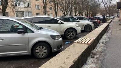 Безплатні паркувальні місця у Полтаві Безплатні паркувальні місця у Полтаві
