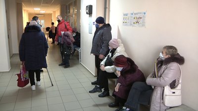 Працівники Кушугумської лікарні масово перейшли до приватного медцентру Працівники Кушугумської лікарні масово перейшли до приватного медцентру