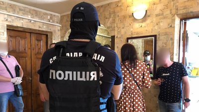 На Прикарпатті викрили фіктивні реабілітаційні центри для алко- і наркозалежних На Прикарпатті викрили фіктивні реабілітаційні центри для алко- і наркозалежних